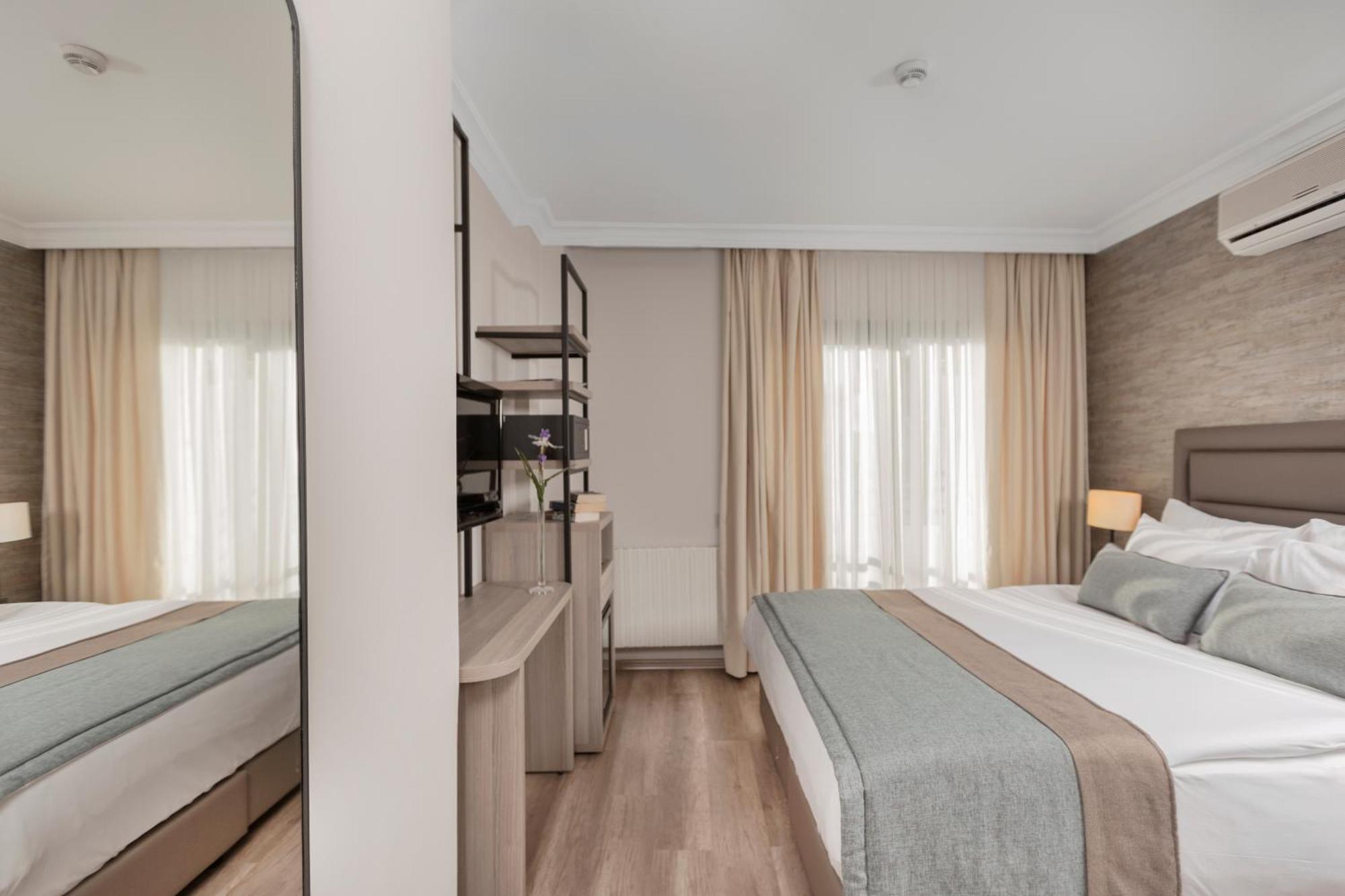 Standard Doppel- oder Zweibettzimmer mit Gartenblick