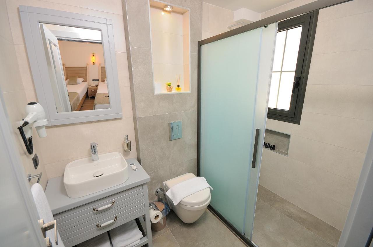 Standard Double or Twin Room Balcony,1297887310:JPEG