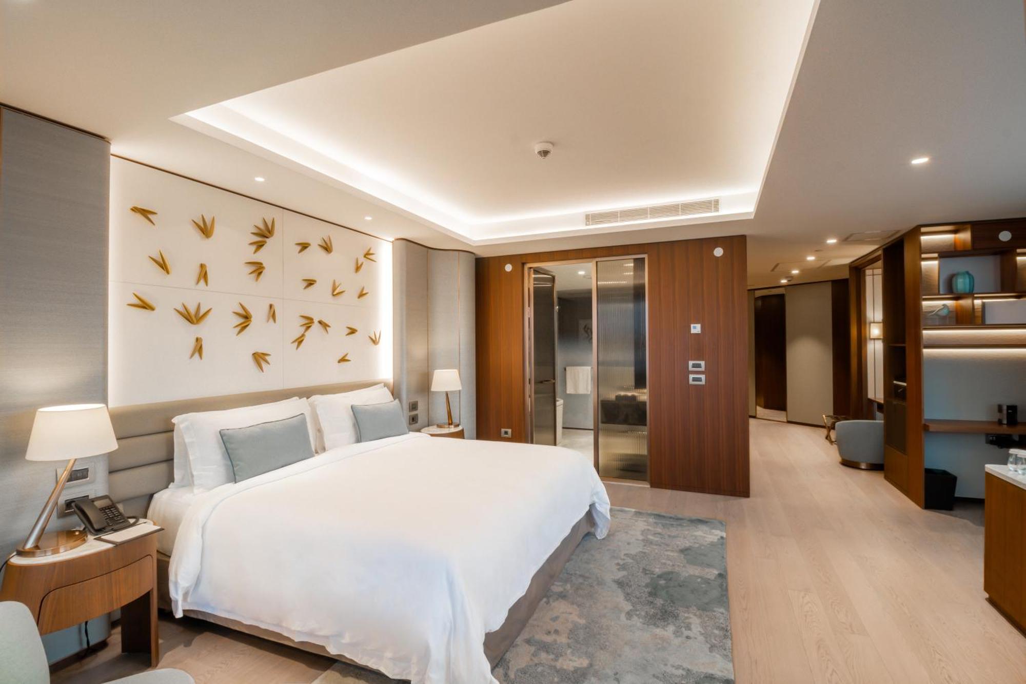 Eckzimmer Reges mit 1 Kingsize-Bett und Meerblick