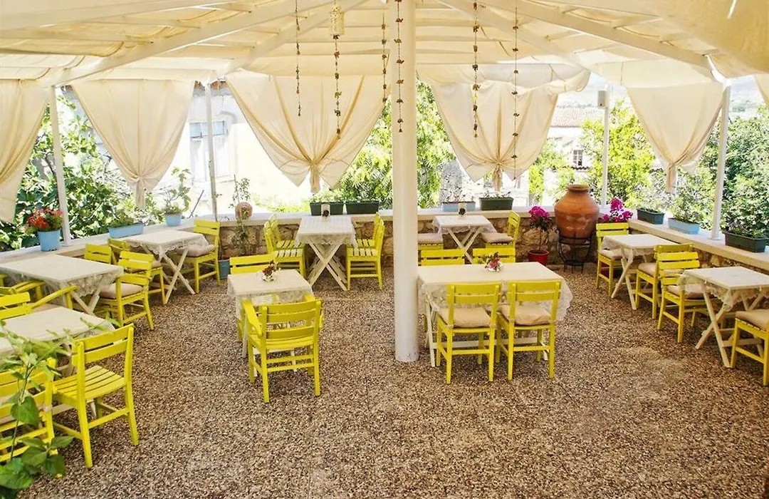 Alacati Chigdem Hotel-1