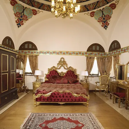Cesme Kanuni Kervansaray Historical Hotel-2