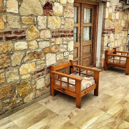 Parmis Boutique House-3